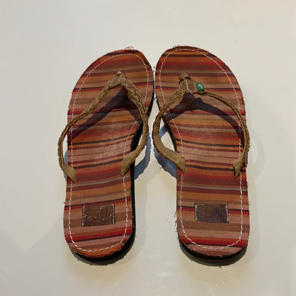 Sanuk Distressed Flop Flops